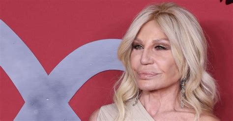 poscette versace donna|donna versace net worth.